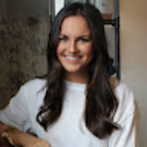 Meet your Posher, Monica